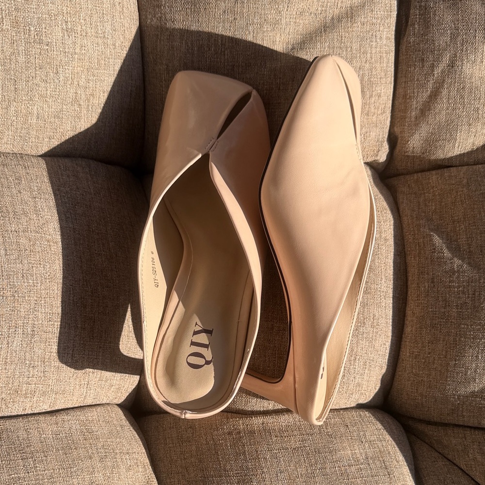 Modatope QIY Vegan Leather Women's Tan Mules